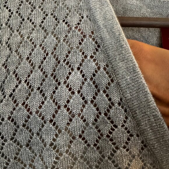 NWT Womens Shimmer Metallic Gray Long Sleeve Cardigan - Size L - Picture 4 of 7